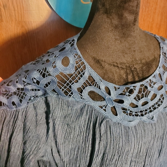 Zac and Rachel White and Blue Peasant Blouse with Lace - Picture 14 of 15
